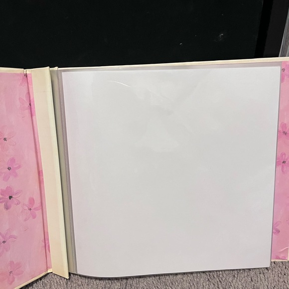 K & Company 8x8 Ballet Themed Album - Picture 3 of 5